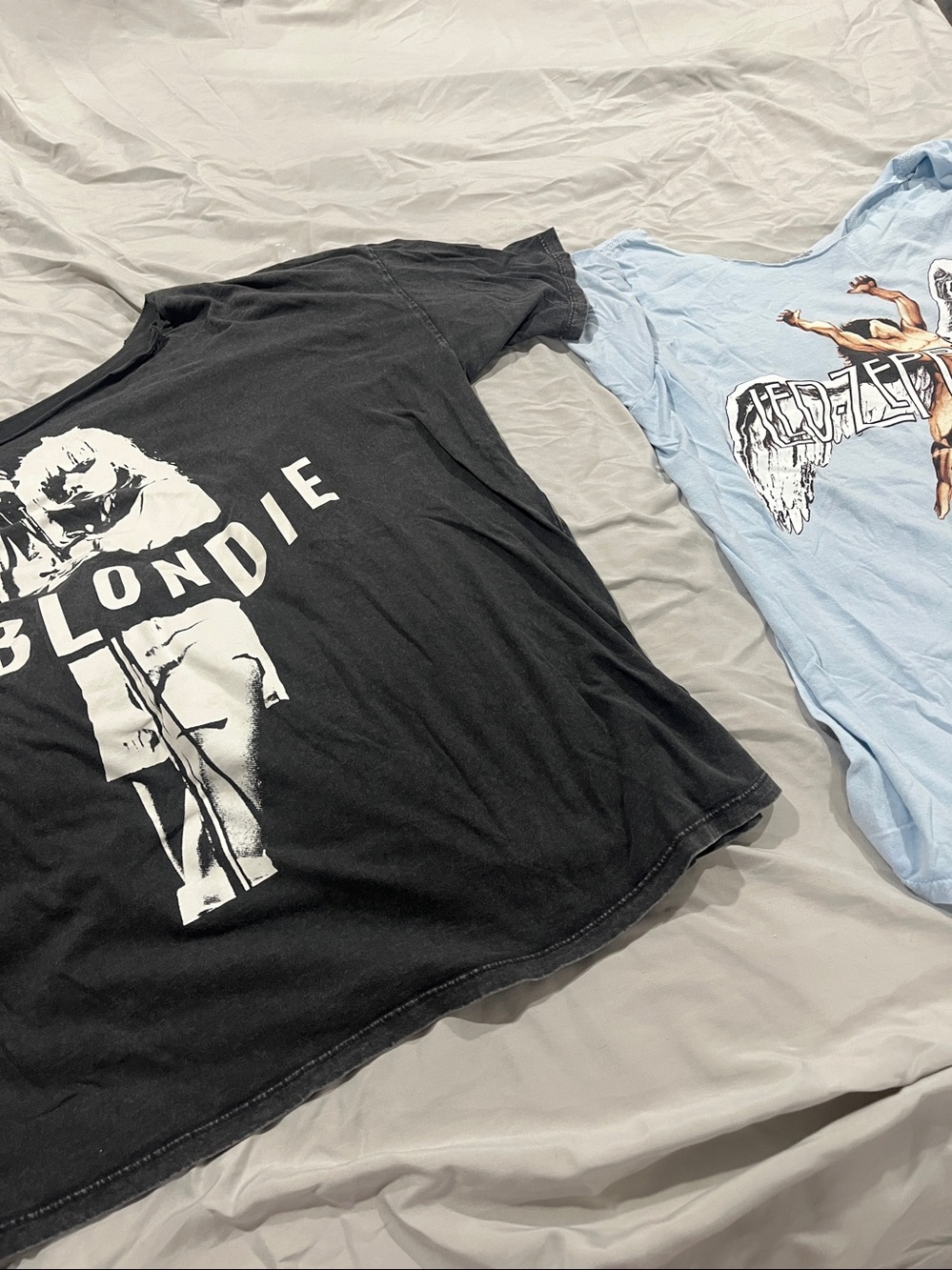 2 Blondie and Led Zeppelin Short Sleeve Tee T-Shirts, Large Altered Concert T